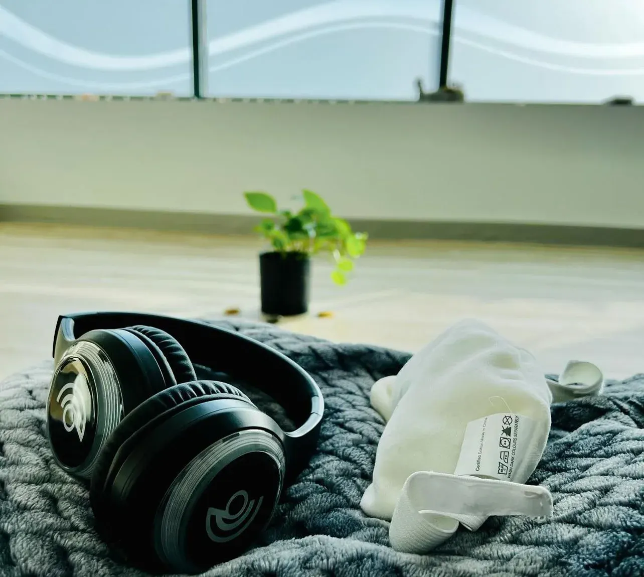 Headphones and an eye mask ready for a session
